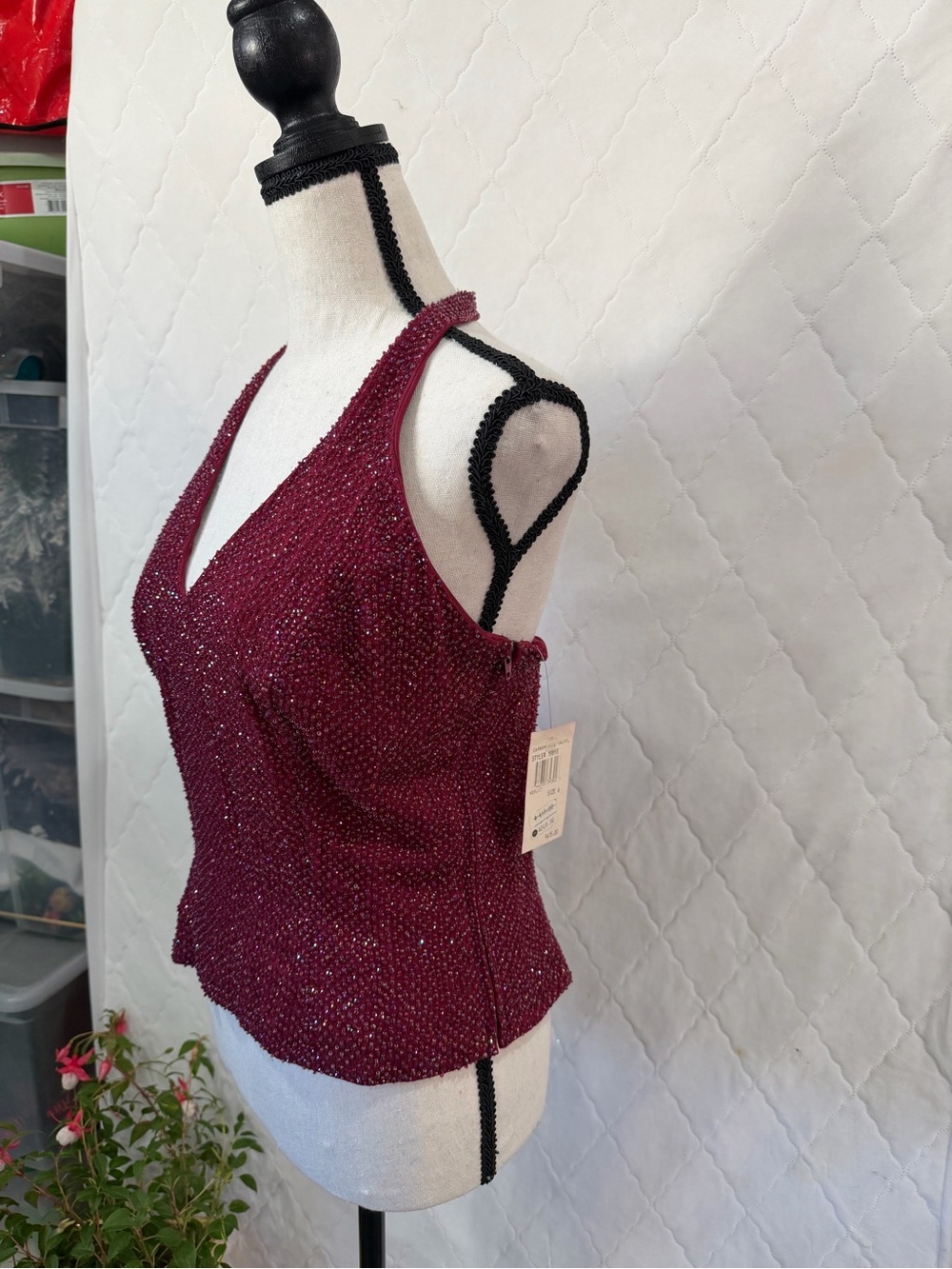 NWT Vintage Beaded Carmén Marc Valvo Halter Top in Burgundy - Picture 6 of 8